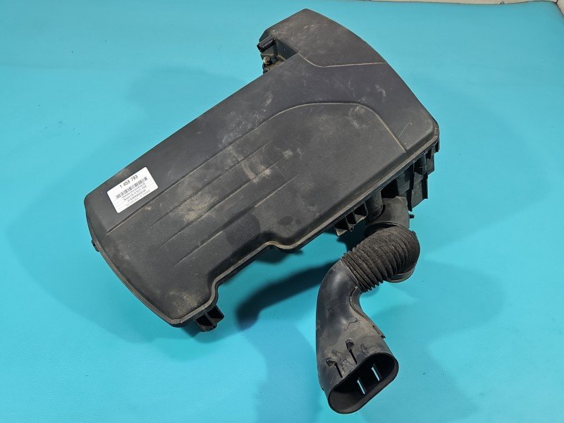 Obudowa filtra powietrza Renault Clio IV 12-20 8200517765-C, H8200341099 1.1 16V (D4FD740) Obudowa filtra powietrza Renault Clio IV 12-20 8200517765-C, H8200341099 1.1 16V (D4FD740)