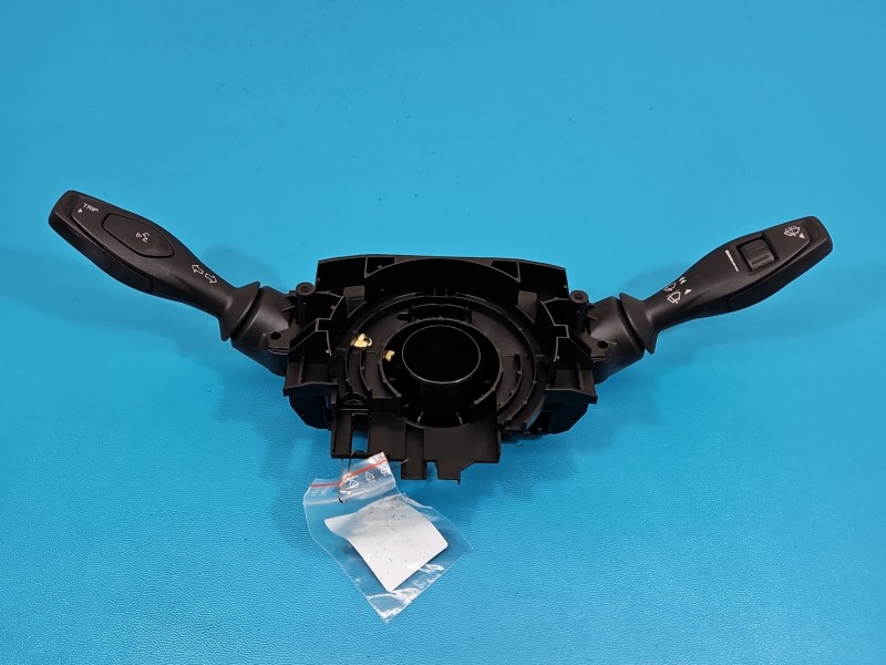 Przełącznik zespolony Ford Fiesta Mk7