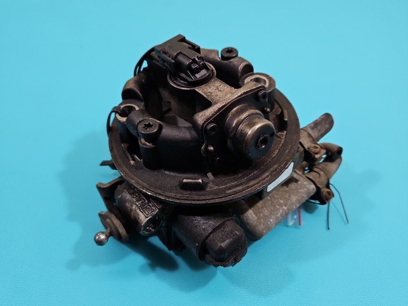 Monowtrysk Polonez Caro Atu 1.6 jedn