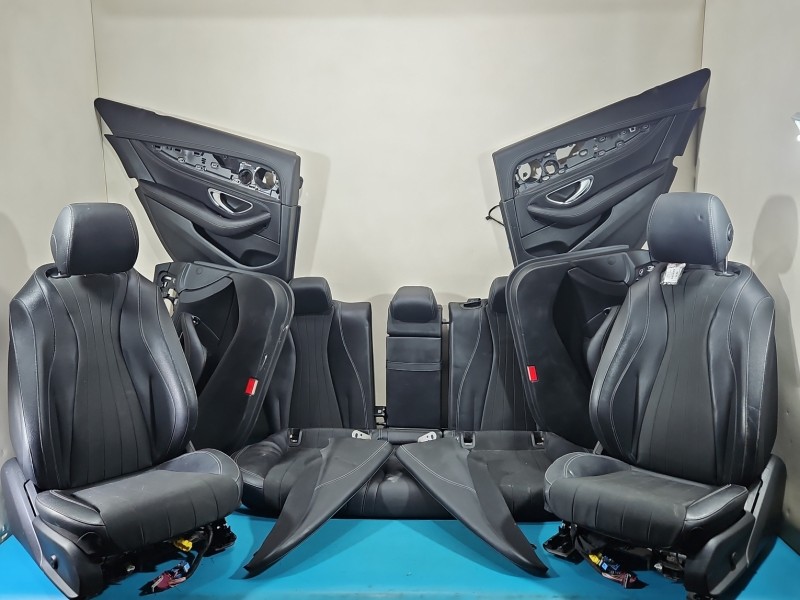 Fotele komplet kanapa Mercedes W213