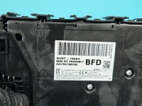 Skrzynka bezpieczników Ford Mondeo Mk5 QU5T-15604