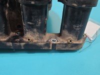 Kolektor ssący Toyota Avensis II T25 1.8 vvti