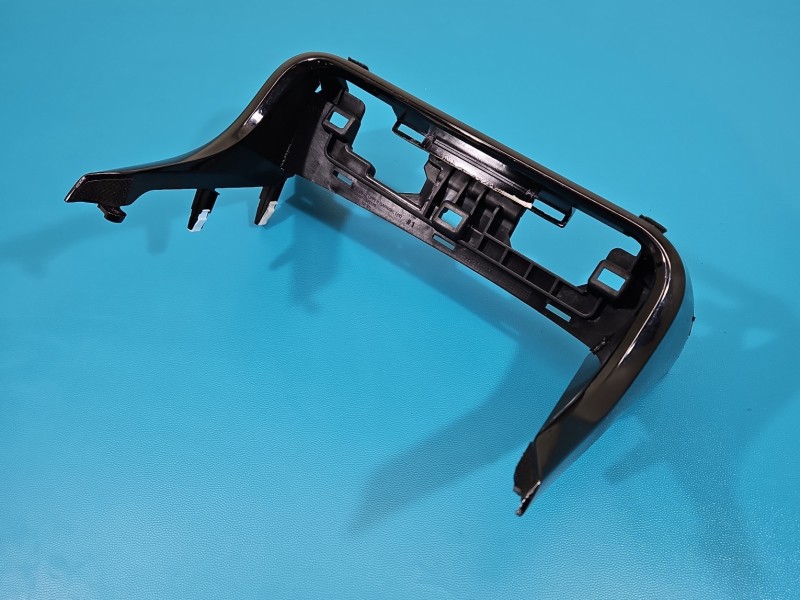 Osłona ZAŚLEPKA PLASTIK Kia Stinger B4701-525120