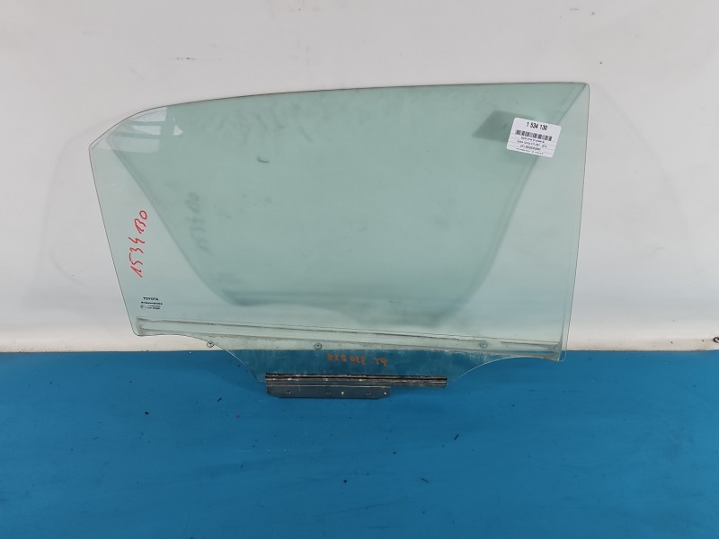 Szyba drzwi tył prawa Toyota Corolla E15 sedan