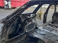 Błotnik tył lewy AUDI A6 C7 ćwiartka brązowy LY8Z