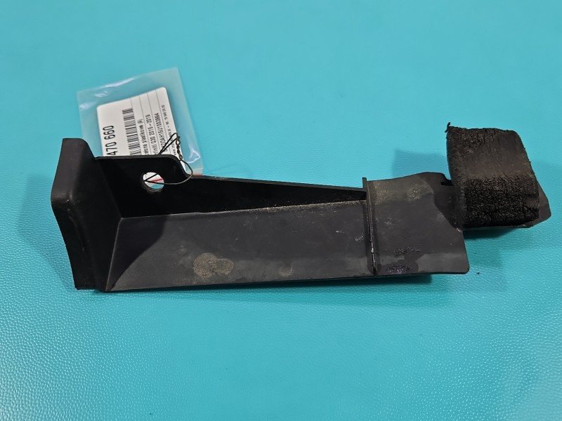 Osłona ZAŚLEPKA PLASTIK Infiniti Q30 638E85DA0A Osłona ZAŚLEPKA PLASTIK Infiniti Q30 638E85DA0A