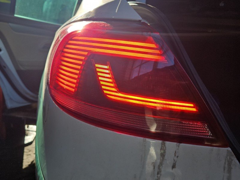 Lampa tył lewa Vw Passat CC sedan