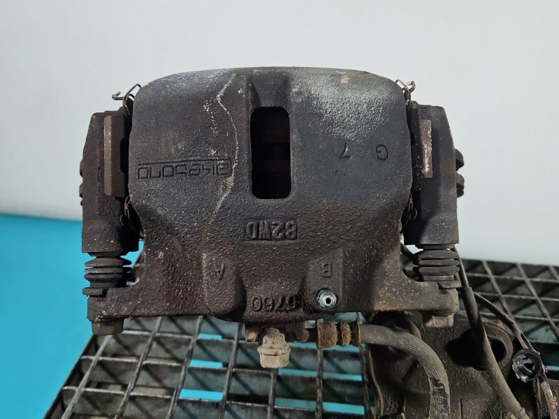 Zacisk przód prawy Suzuki Vitara II 2015- 1.6 16V
