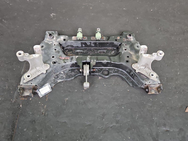 WÓZEK KOŁYSKA TRAWERS Sanki Belka silnika Renault Megane IV 1.3 Tce