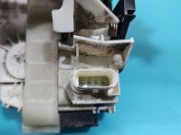 Zamek przód lewy P04589417AH Jeep Compass I 06-16 EUROPA Producent części: JEEP, 4pin