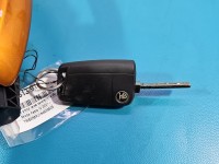 Klamka przód lewa zewnętrzna Skoda Fabia IV 5N0837885H LA2Z