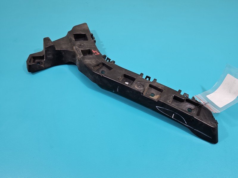 Ślizg zderzaka tył lewy Ford Fusion USA 2012-2020 DS73-17A8822-AE Ślizg zderzaka tył lewy Ford Fusion USA 2012-2020 DS73-17A8822-AE