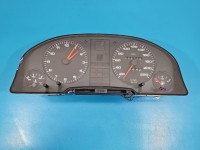 Licznik Audi 80 B4 1.9 tdi 8A0919033E EUROPA