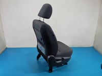 Fotel prawy przód pasażera Toyota Verso 09- 5d EUROPA
