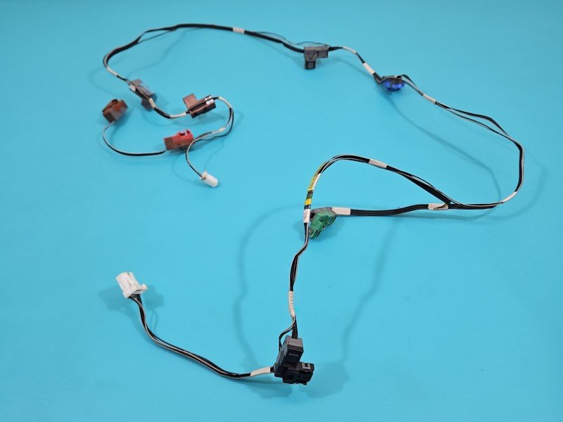 Wiązka instalacja Producent części: Lexus, Europejska, silniczków nawiewów Lexus IS III 14-25 82212-30100, 246490-2011