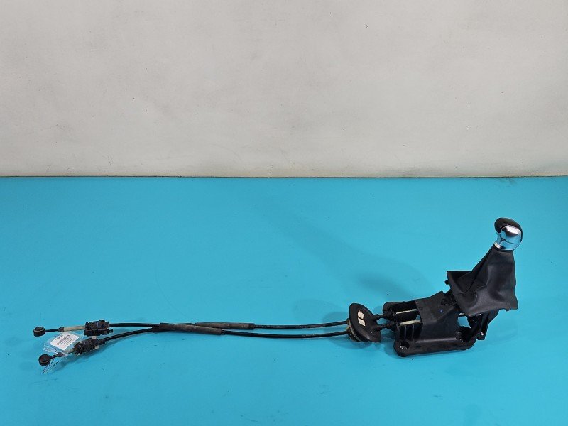 DŹWIGNIA LEWAREK WYBIERAK LINKI Peugeot 208 I 1.2 Pure Tech