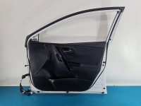 DRZWI PRZÓD PRAWE PASAŻERA Toyota Auris II 5d 070