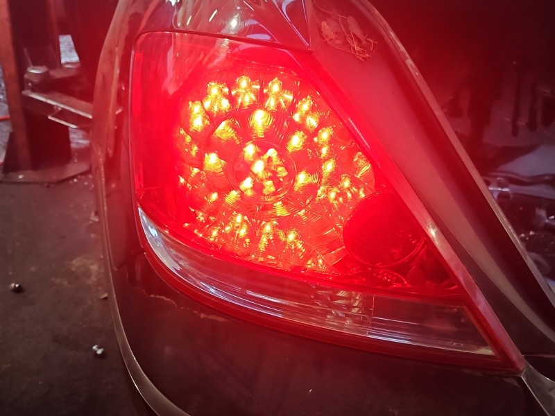 Lampa tył lewa Honda Legend IV KB1 sedan EUROPA