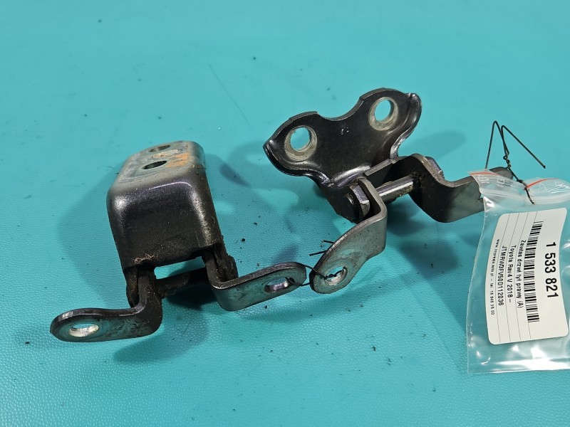 Zawias drzwi tył prawy Toyota Rav4 V