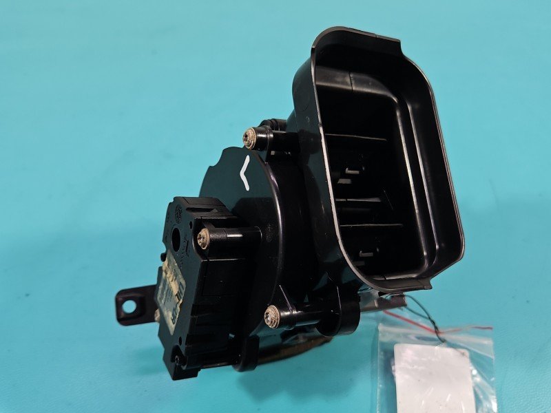 Kratka nawiewu AUDI A8 D4 4H 4H1819353A Kratka nawiewu AUDI A8 D4 4H 4H1819353A
