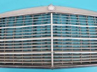 Atrapa grill Mercedes 123