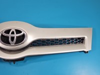 Atrapa grill Toyota Corolla Verso II 53111-0F020