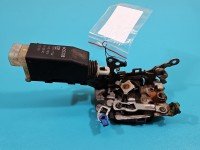 Zamek przód lewy 605328, 90493702 Opel Omega B EUROPA Producent części: OPEL, 6pin