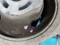 Wahacz przód lewy Tesla Model S przedni