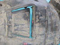 Nadkole przód prawe Mercedes E C207 A207 A2076901730