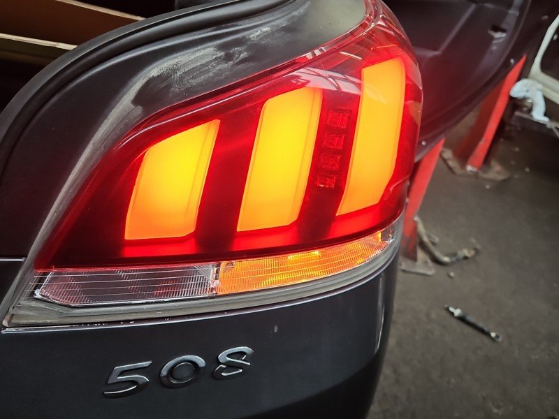 Lampa tył prawa Peugeot 508 I sedan