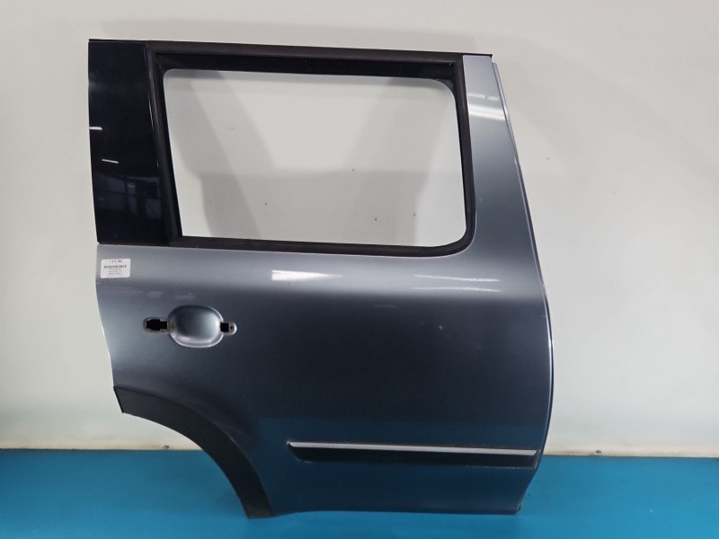 Drzwi tył prawe Skoda Yeti HB 5d szary LF8L