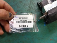 Zamek klapy tył Vw Golf V HB Zamiennik 280398