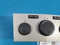 Konsola panel nawiewu Opel Astra III H 13250618