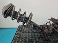 Amortyzator przód lewy przedni Infiniti Q30