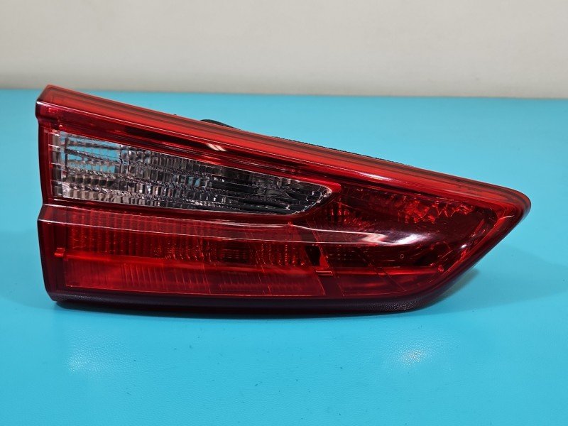 Lampa tył lewa Kia Optima IV 15-20 kombi Lampa tył lewa Kia Optima IV 15-20 kombi