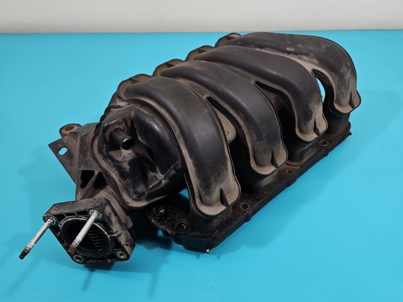Kolektor ssący Toyota Avensis II T25 2900311749 1.6 vvti Kolektor ssący Toyota Avensis II T25 2900311749 1.6 vvti