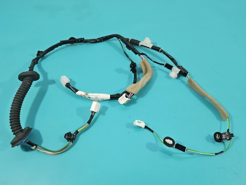 Instalacja Wiązka drzwi tył lewych Suzuki Vitara II 2015- 36751-54PB0