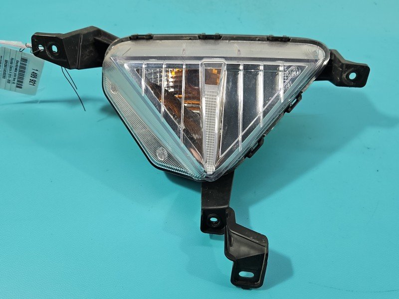 Kierunkowskaz przód lewy Hyundai Elantra VI 15-20 92301-F2500