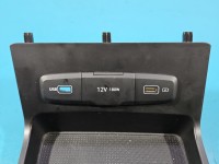 Gniazdo USB Hyundai Tucson IV 20- 84630-N7210