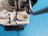 Zamek tył lewy A2047302735 MERCEDES W176 Mercedes, 4pin