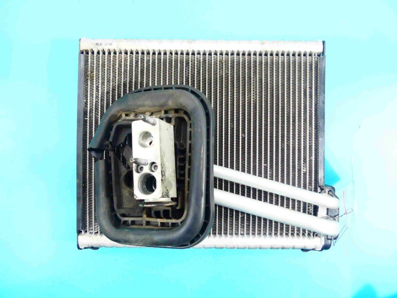 Nagrzewnica INFINITI QX30 H15 16-19 CZ116577-139 EUROPA