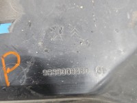 KIEROWNICA Wlot powietrza Peugeot 5008 2.0 HDI