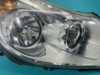 Reflektor prawy lampa przód Opel Corsa D EUROPA