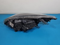 Reflektor prawy lampa przód Renault Megane III EUROPA