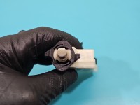 Siłownik klapki wlewu paliwa infiniti Q50 I 13-17 AD04F-019