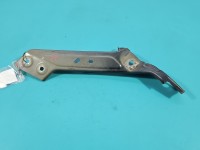 Mocowanie błotnika przedniego prawego uchwyt błotnika przedniego prawego Renault Megane IV 631406423R