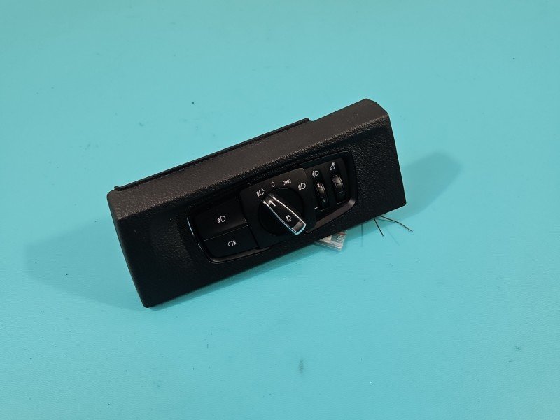 Przełącznik włącznik świateł BMW F20 549648909, 9265305-02