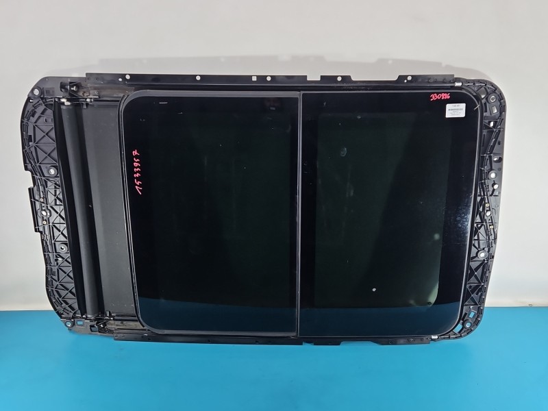 Szyberdach Peugeot 3008 II HB 5d