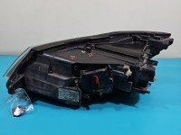 Reflektor prawy lampa przód Skoda Superb II EUROPA