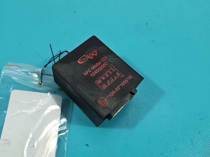 Sterownik moduł Producent części: KIA, haka Kia Sportage II 04-10 52400006C